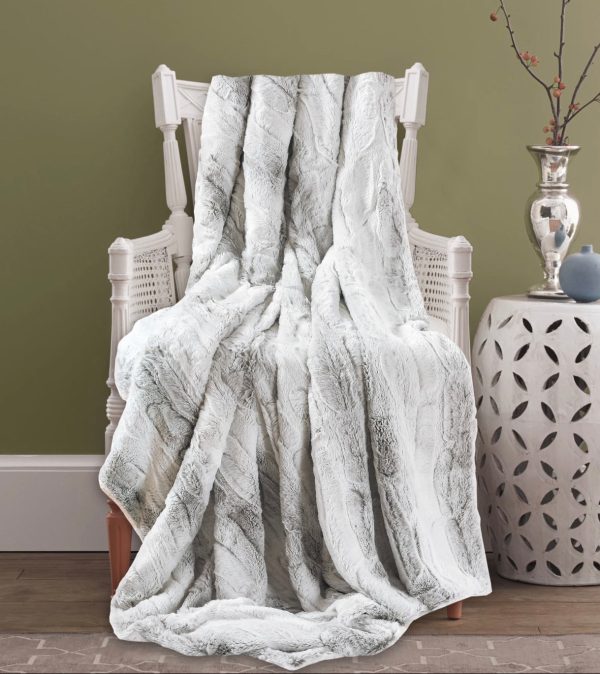 super soft luxury elegant large faux fur throw blanket grey cream reversible Fashion